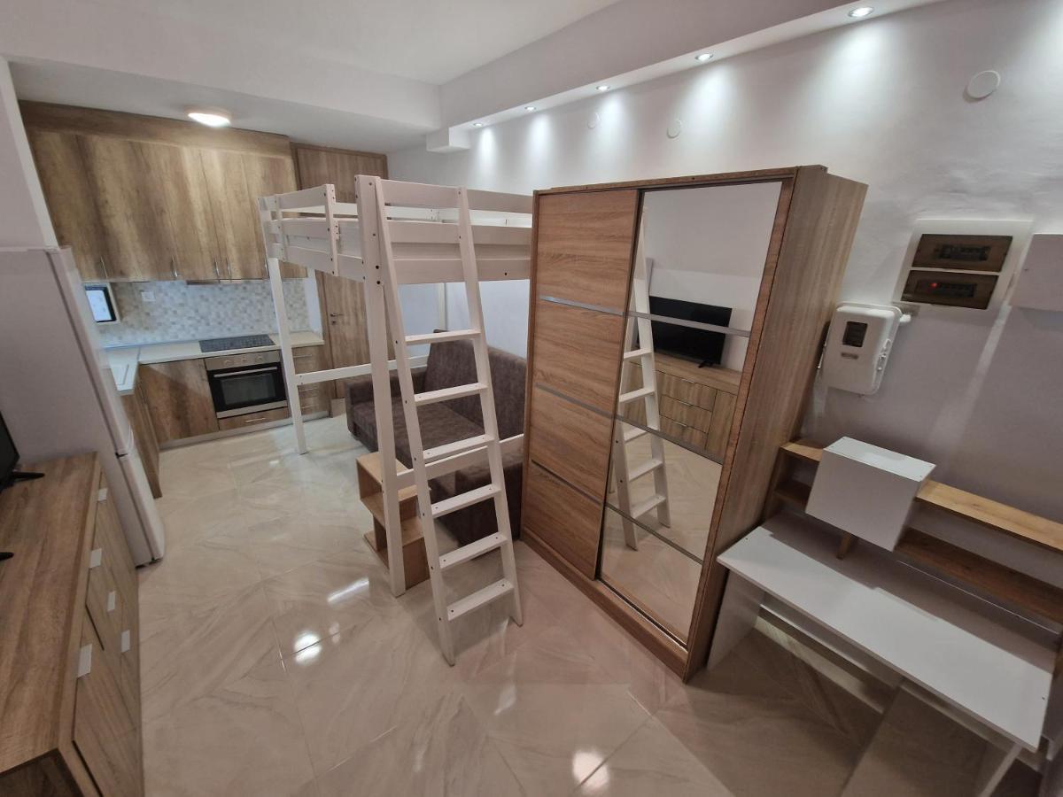Dimosthenis Skg Apartment Thessaloniki Exterior photo